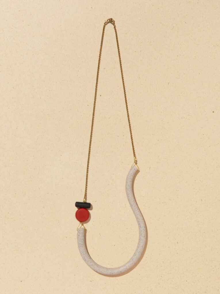 Fantasia | Blu cloves earrings 6 What¿ necklace - Sand