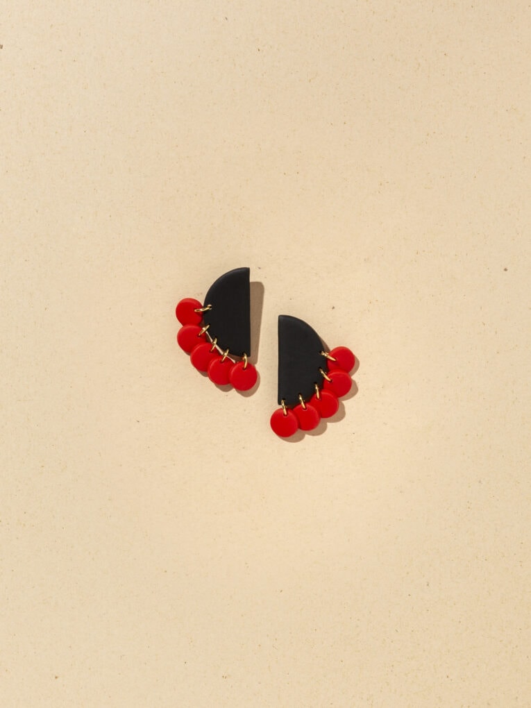 Fantasia | Blu cloves earrings 22 Fantasia | Black cloves earrings