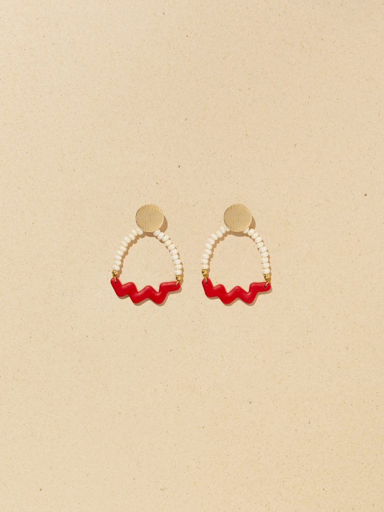 Smiling Petra necklace | Red 13 Serpentine | Red earrings