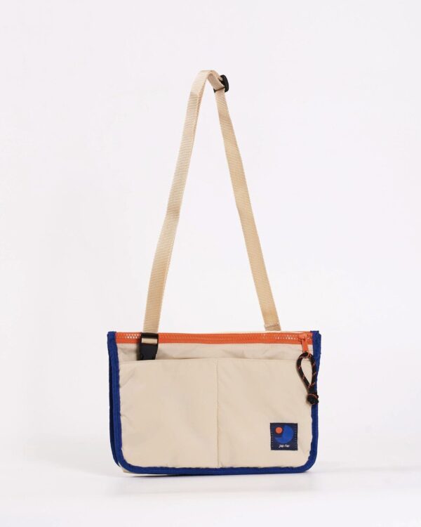 Hikaru shoulder bag | Carnelian 9 Candy Bag | Cream blu