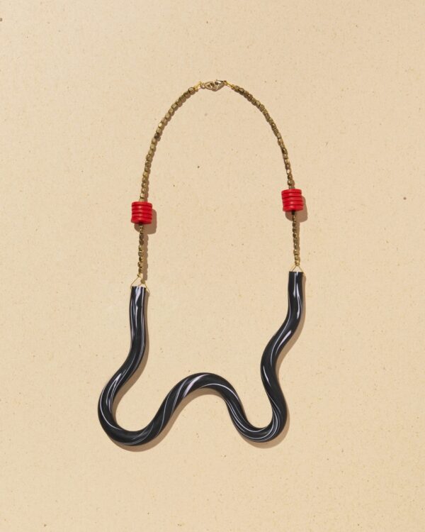 LICORICE NECKLACE
